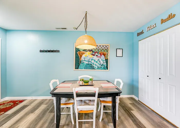 2 Blocks To Boardwalk! Ocean Family Retreat *