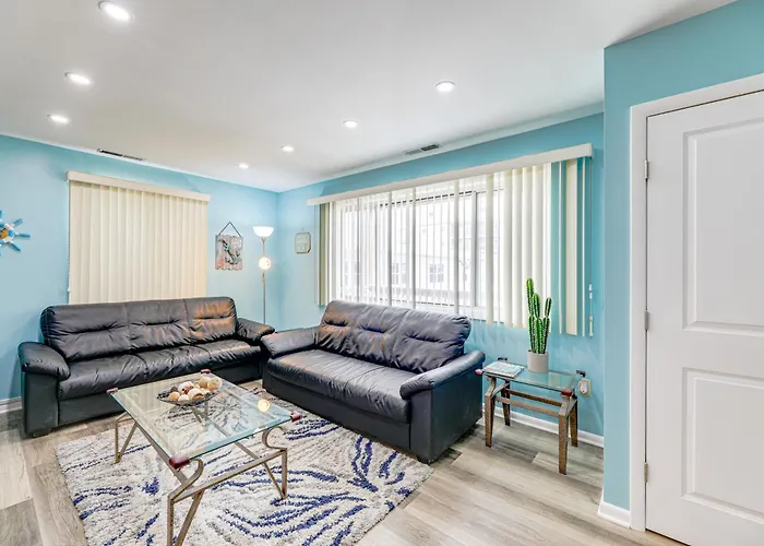 Holiday home 2 Blocks To Boardwalk! Ocean Family Retreat *
